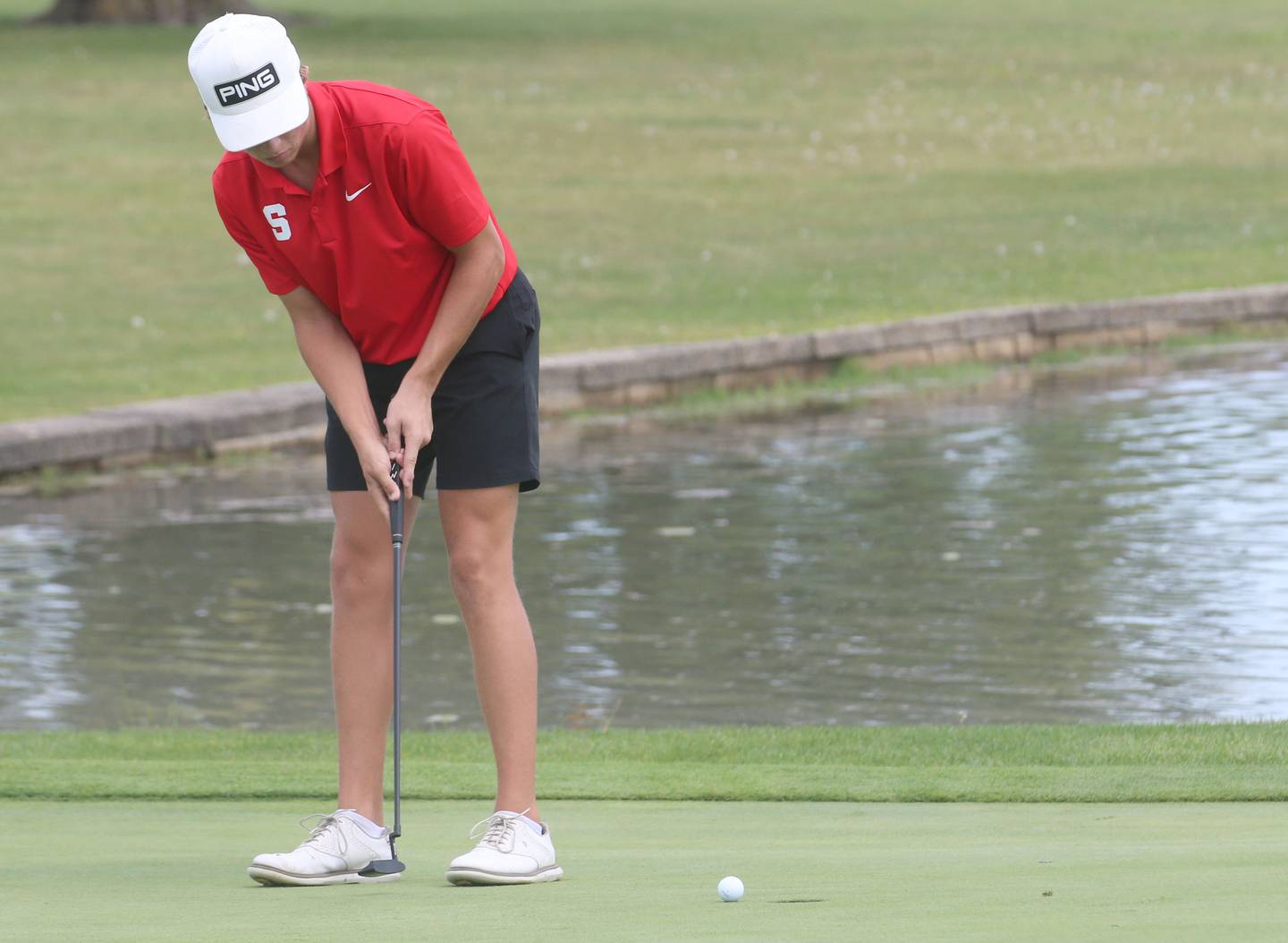 Streator's Kolden Neumann puts during the Pirate Invitational golf meet on Monday, Sept. 16, 2024 at Deer Park Golf Course in Oglesby.