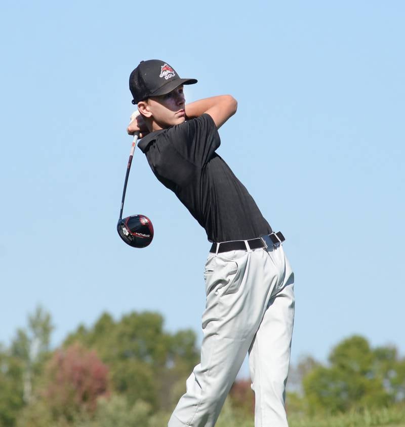 Fulton's Jacob Voss watches his drive at the 1A Lanark Regional at Lake Carroll Golf Course on Wednesday, Oct. 2, 2024.