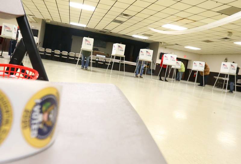 Voters fill booths Nov. 3, 2020, at the Oglesby Elks.