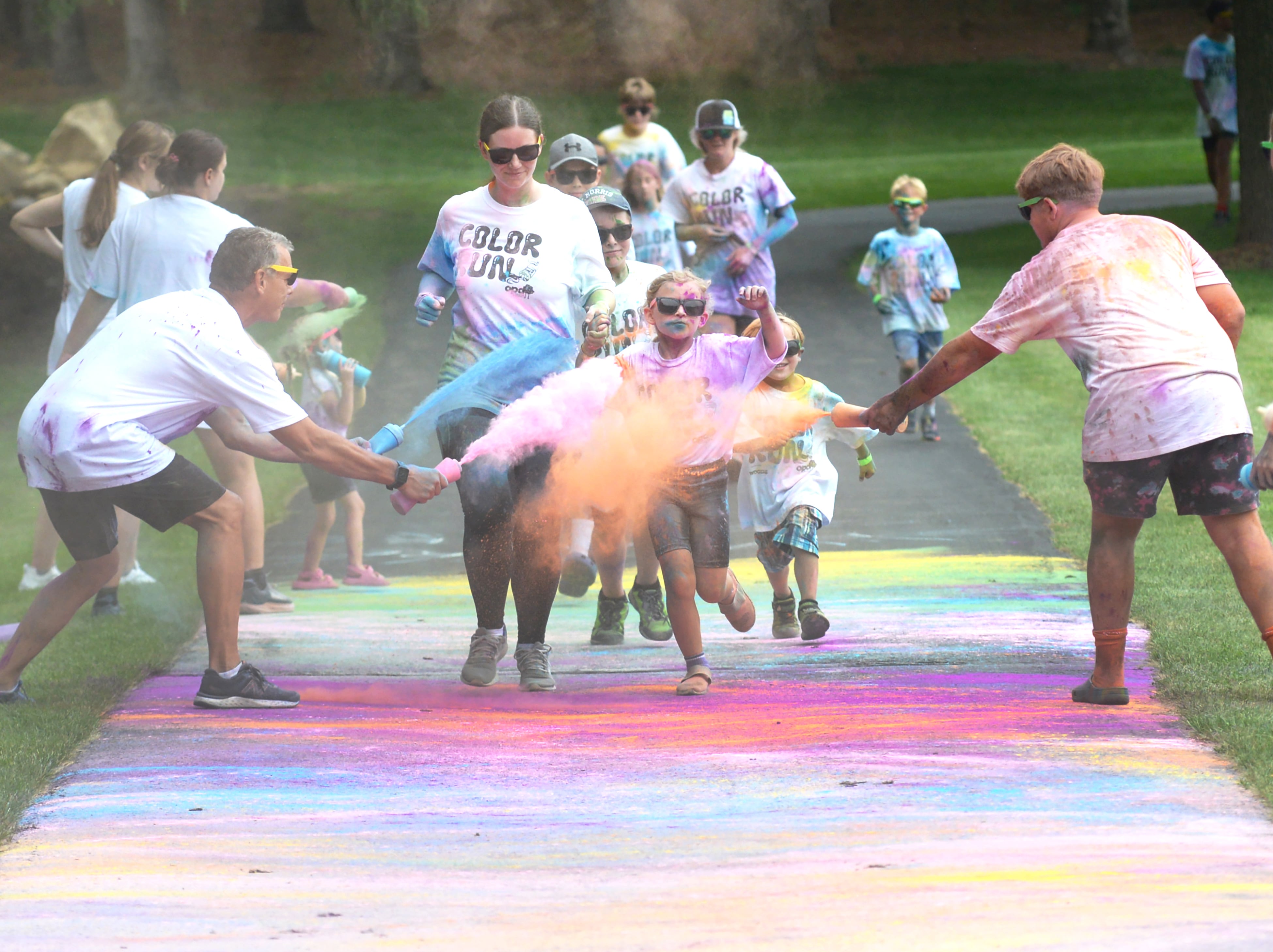 Colors fly at Oregon Park District’s Color Run