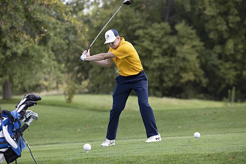 Sterling’s Cale Cushman tees up on #1 Wednesday, Sept. 27, 2023 during the class 2A golf regionals at Deer Valley Country Club.