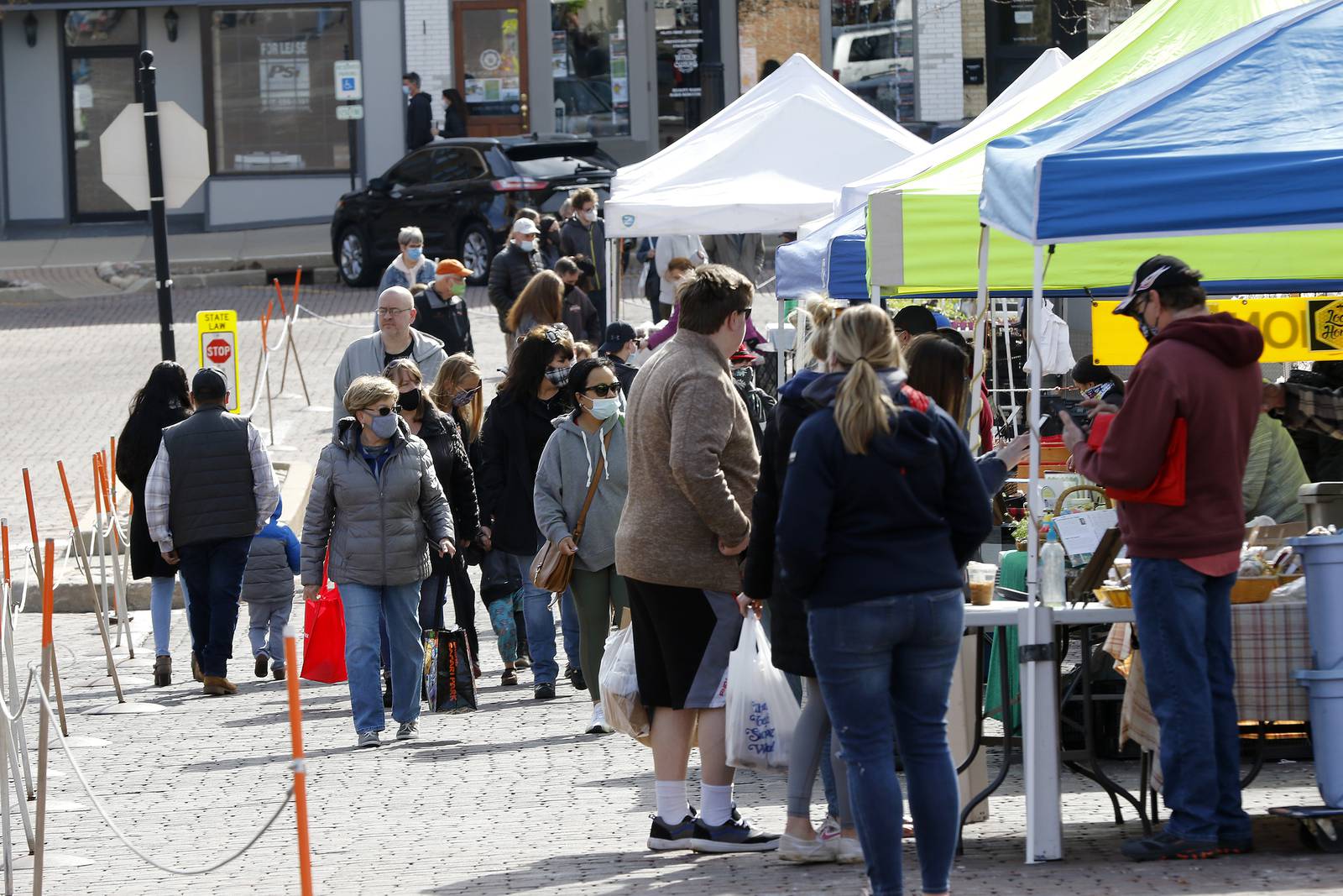 Photos Woodstock Farmers Market returns to the square Shaw Local
