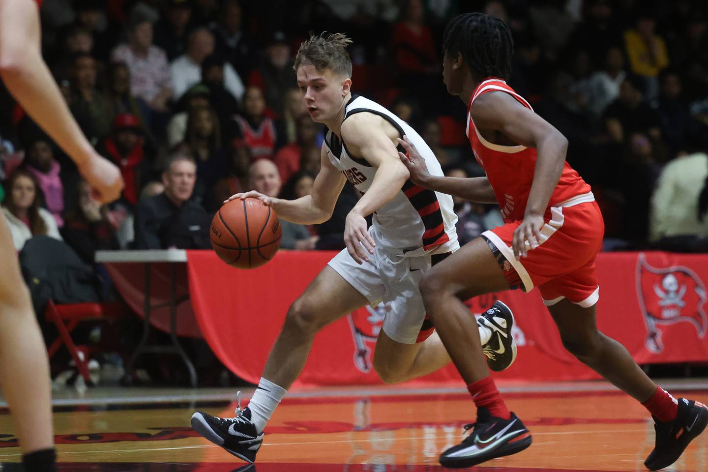 Bolingbrook’s Trey Brost drives to the paint against Homewood-Flossmoor on Wednesday, Jan. 31st 2024.