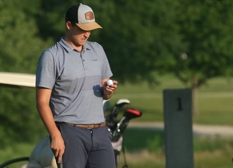 Baley Lehr prepares to putt on the 18th hole during the Illinois Valley Men's Golf Championship on Sunday, July 28. 2024 at Mendota Golf Club.