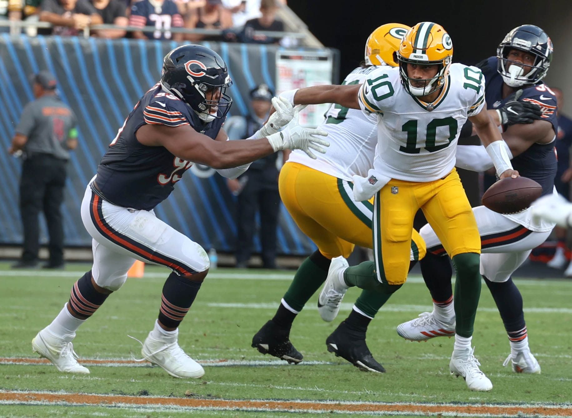 Chicago Bears lose big to Green Bay Packers on opening day - Axios