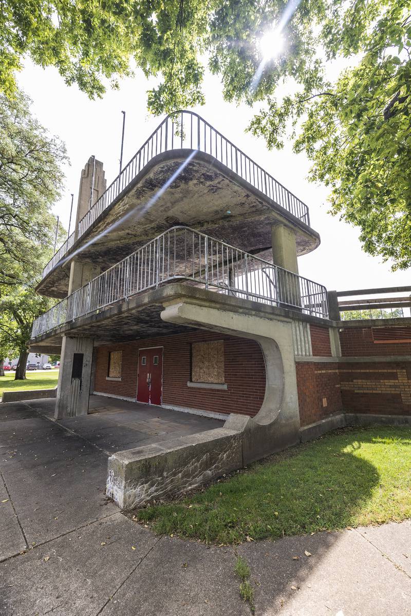 Memorial Pool in Dixon closed in 2000. Estimates to bring the pool back to its former glory range between $12 million and $15 million.