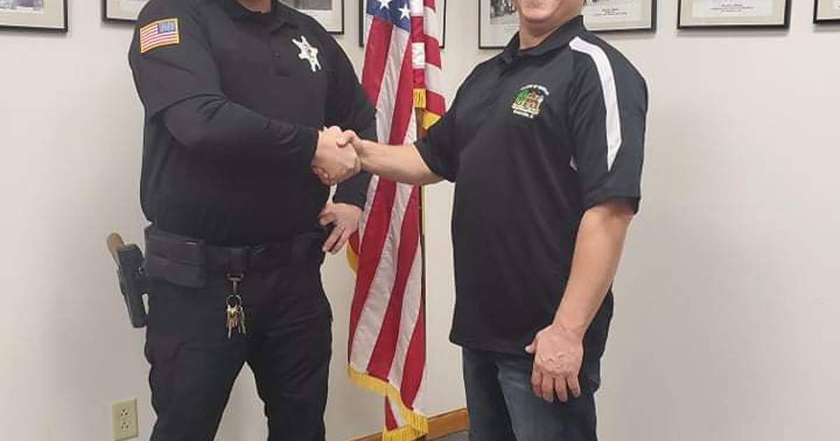 Granville Police Department swearsin new officer Shaw Local