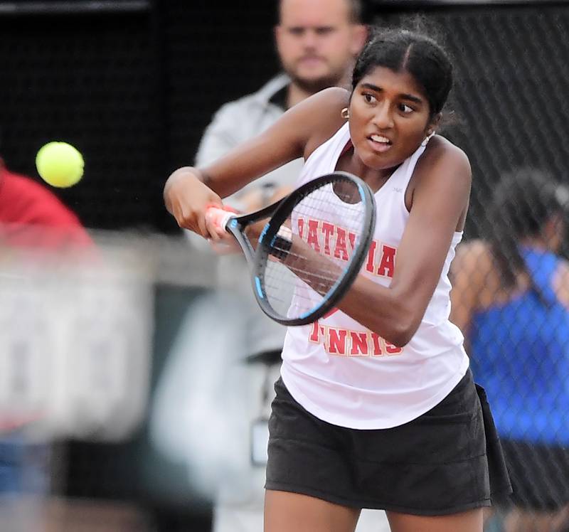 Batavia’s Julia Arulandu returns a shot against Lake Park’s Neha Murkonda at the DuKane Conference girls tennis tournament at Wheaton Warrenville South High School on Thursday, October 5, 2023.