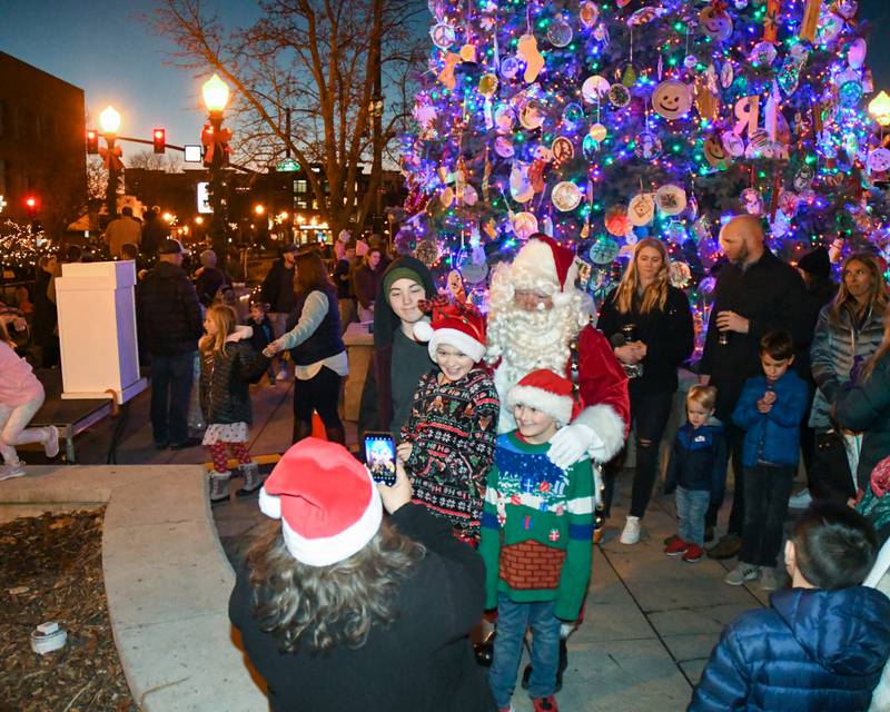 Photos Tree lighting ceremony in Downers Grove Shaw Local