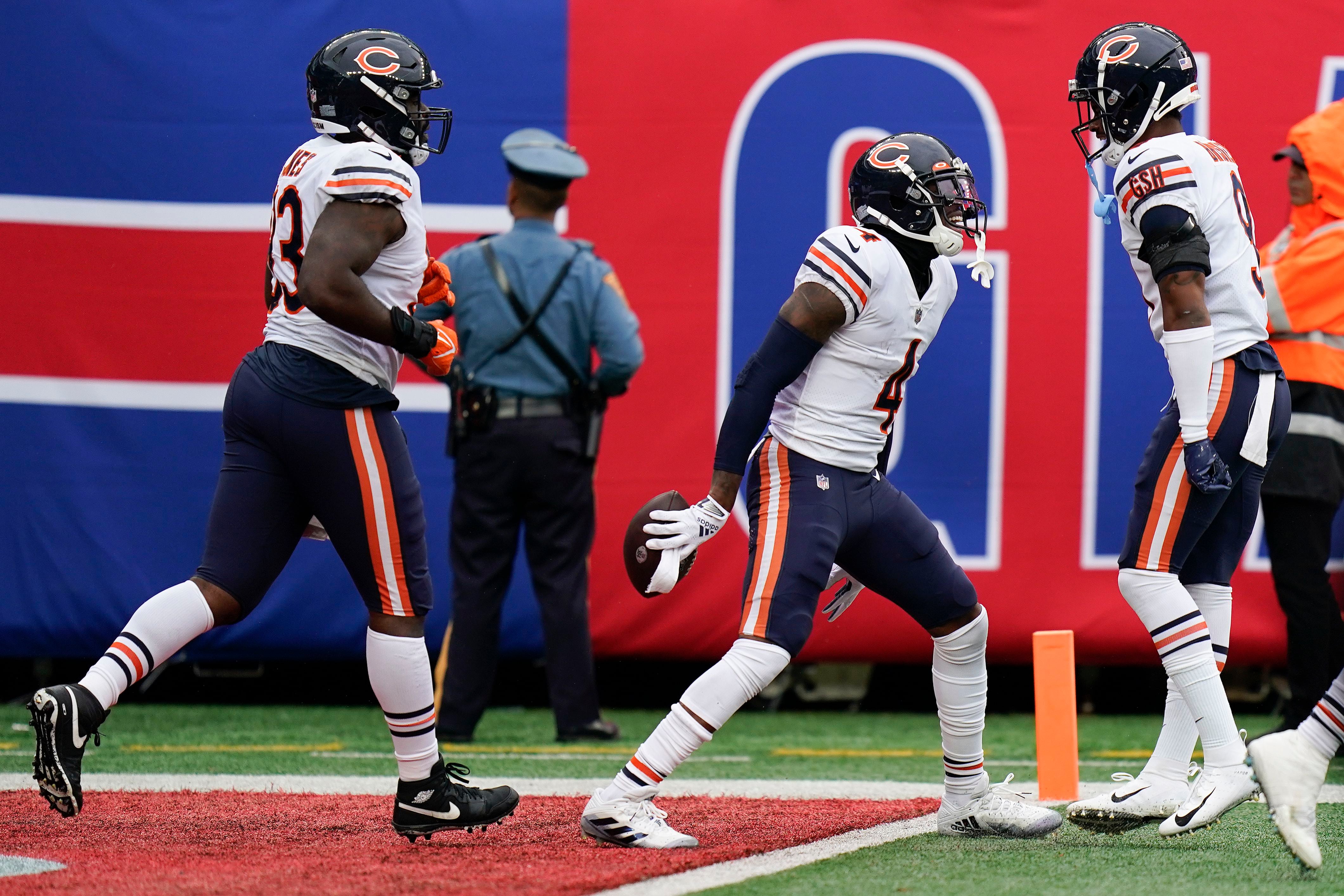 Chicago Bears injury report: Jaquan Brisker remains limited in practice –  Shaw Local