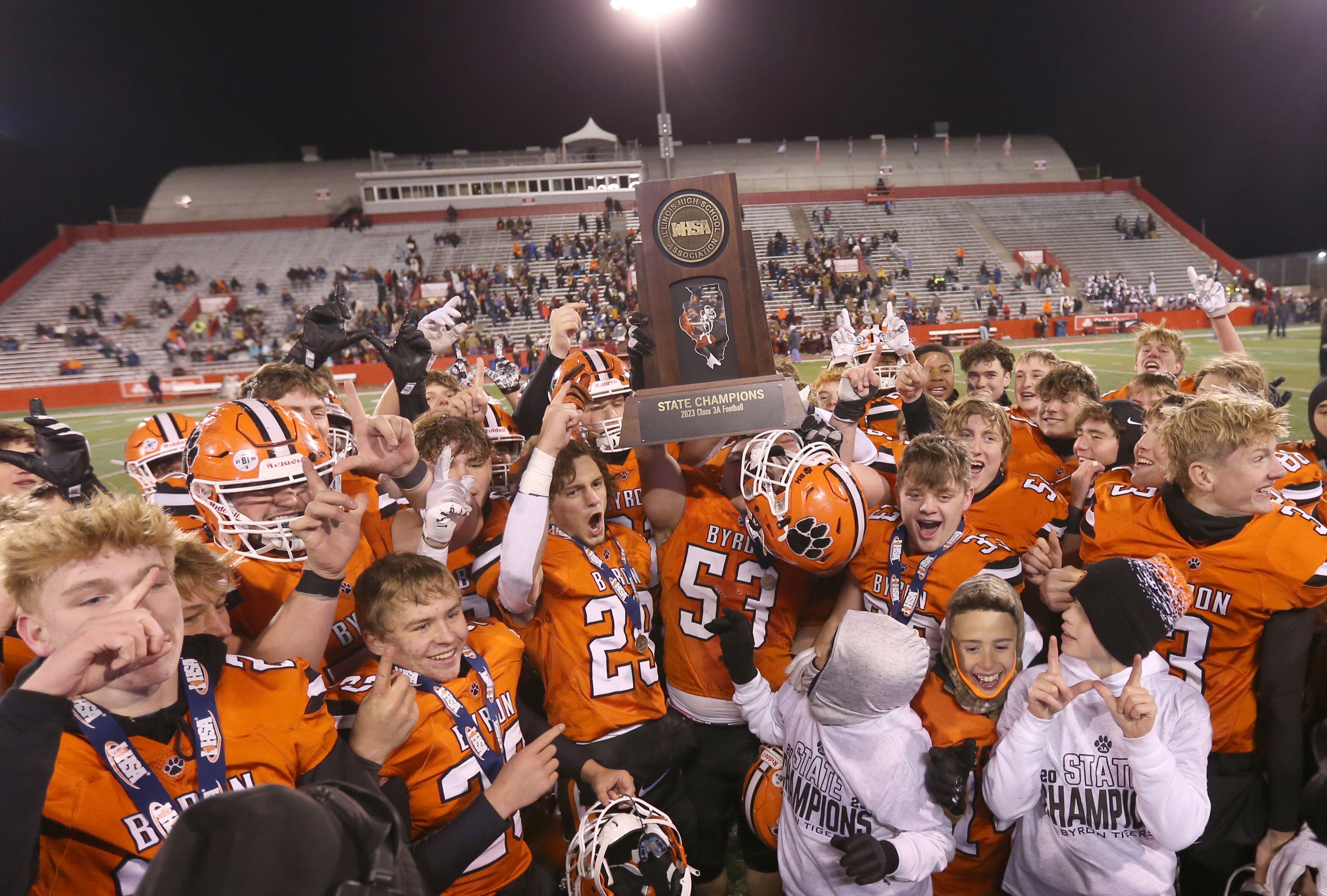 Mt. Carmel wins program's 13th state championship