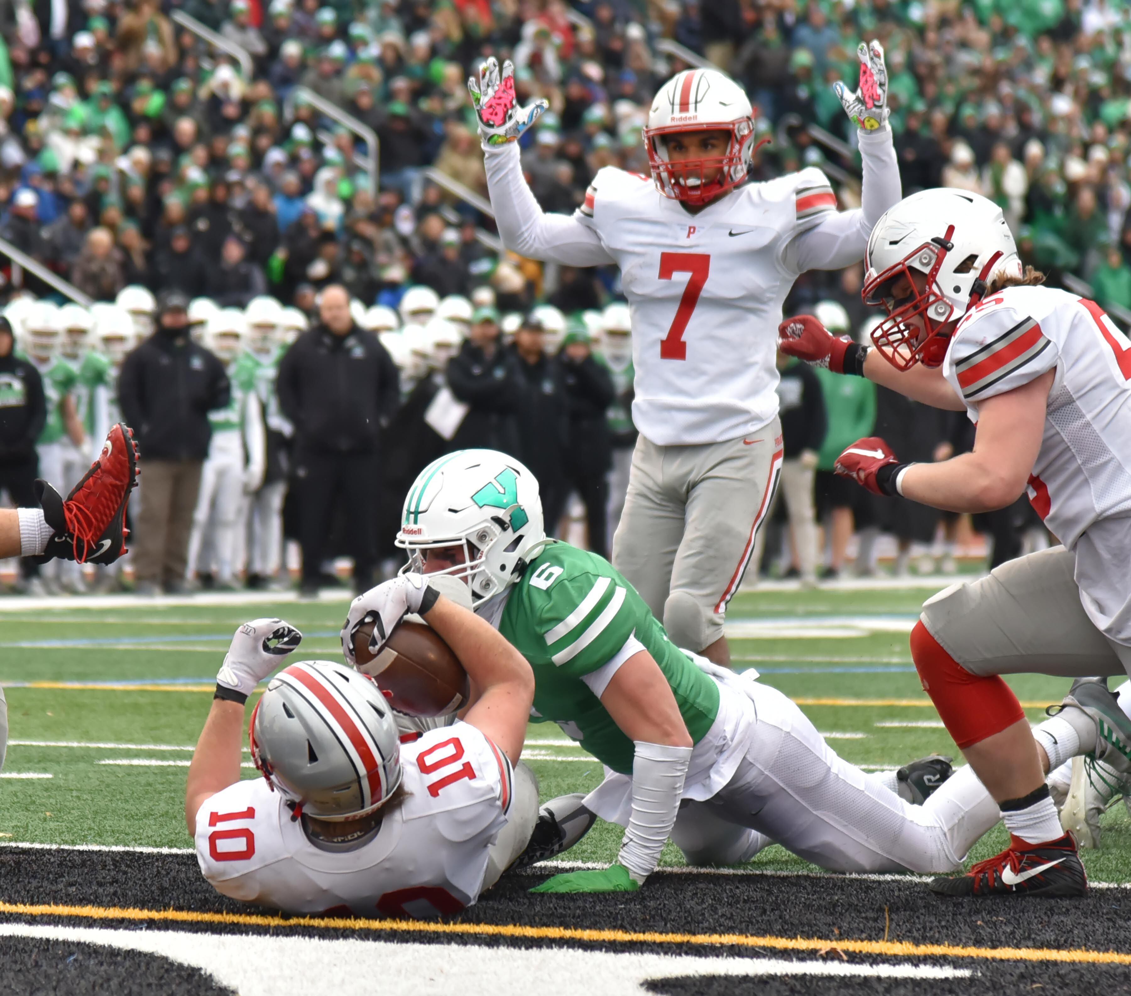 1st Half 8A Quarterfinal : #4 York vs #17 Palatine: High School Football 