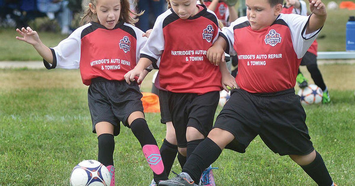 For Time Being It S Game On For Youth Soccer In La Salle County Shaw Local