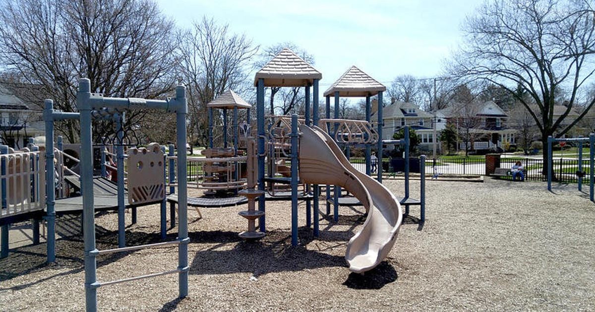 Playground equipment at Glen Ellyn's Main Street Recreation Center to ...