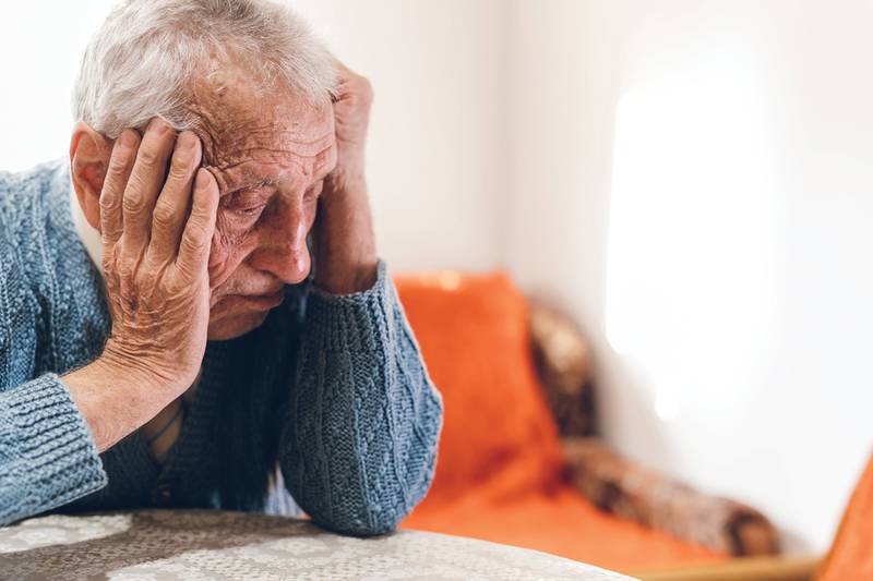 Grand Victorian of Sycamore - Warning Signs That an Elderly Loved One May Have Alzheimer's