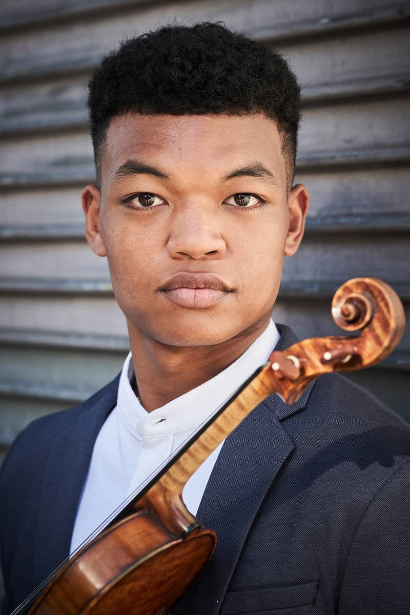 Celebrated violinist, conductor to join Elgin Symphony Orchestra Shaw