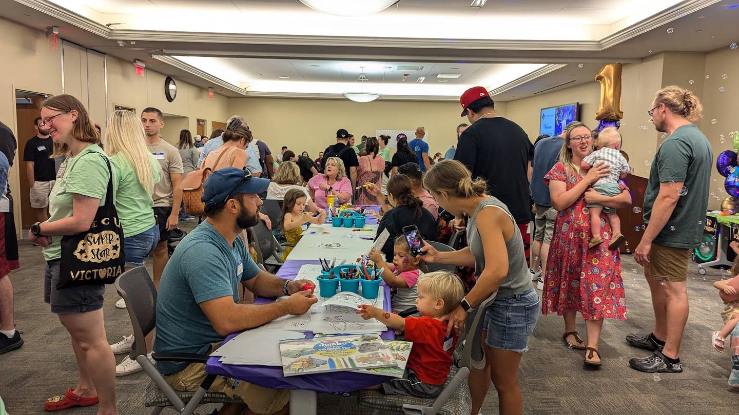 On Sunday, Silver Cross Hospital in New Lenox held its very first reunion of Amy, Matthew and Jay Vana Neonatal Intensive Care Unit graduates and the babies’ immediate families. Festivities included a group photo, games, refreshments and the opportunity for families to mingle with the staff who cared for their babies in the NICU.