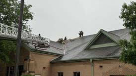 Lightning causes roof fire at Joliet school