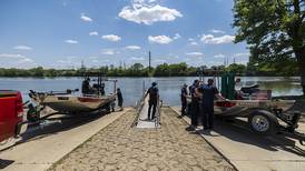 Dixon fire departments place buoys in Rock River