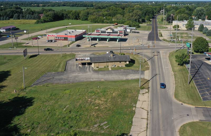 An aerial view of the former Midland Bank on the corner of Backbone and Main Street on Tuesday, Sept. 3, 2024 in Princeton. The Princeton City Council meet to discuss an ordinance approving the final plat of Michael's Plaza Subdivision with a proposal for Aldi's and Starbucks. Starbucks expects to break ground in the next 30 days with Aldi's slated for Spring of 2025.