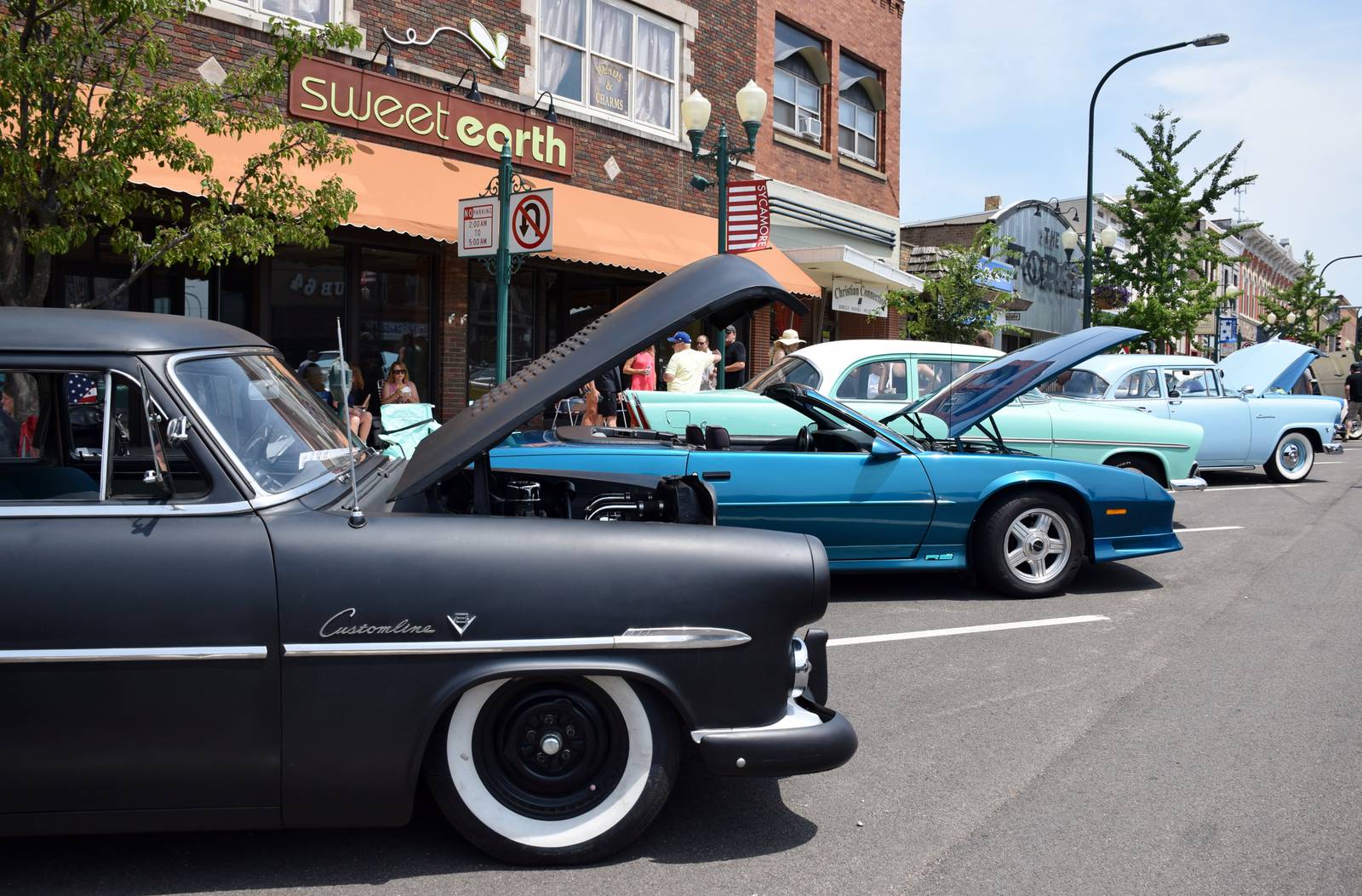 Photos Fizz Ehrler Memorial Turning Back Time Car Show draws hundreds