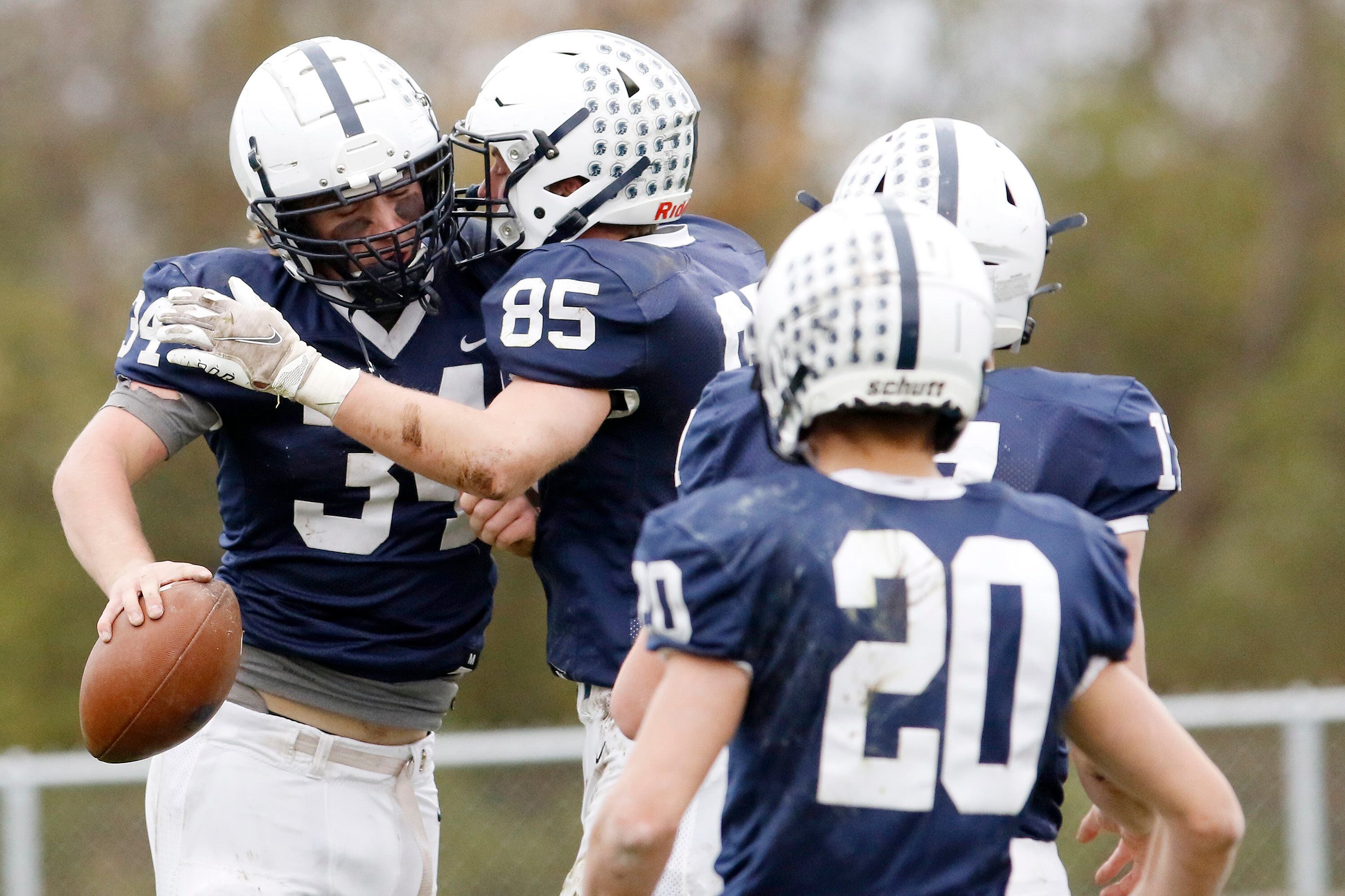 Sheehan leads Cary-Grove to undefeated season, Class 6A state