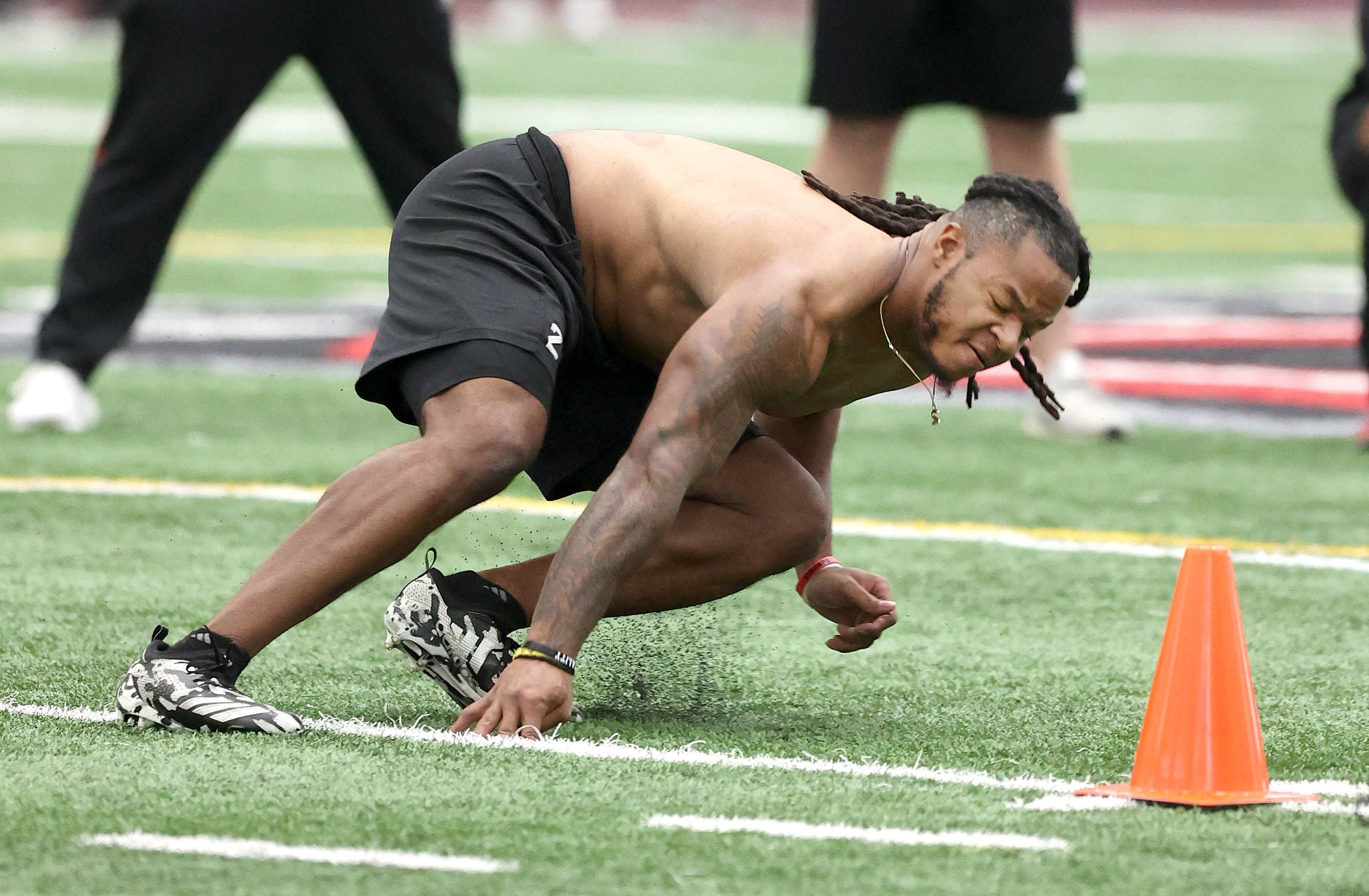 Deveaux, Ratkovich Pleased with Pro Day Showing - NIU Athletics