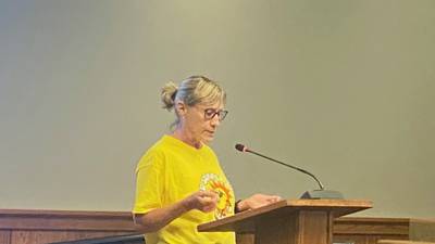 Peru committee hears from tennis players against painting pickleball lines at Washington Park 