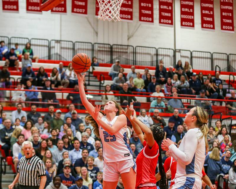 Nazareth's Ama Dray (25) puts in a lay up during Class 4A girls supersectional basketball game between Homewood-Flossmoor at Nazareth. Feb 26, 2024.