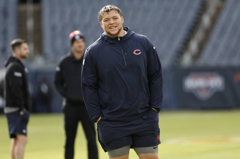 Chicago Bears offensive tackle Teven Jenkins warms up before playing against the Minnesota Vikings, Sunday, Oct. 15, 2023, in Chicago.