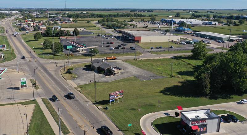 An aerial view of the former Midland Bank on the corner of Backbone and Main Street on Tuesday, Sept. 3, 2024 in Princeton. The Princeton City Council meet to discuss an ordinance approving the final plat of Michael's Plaza Subdivision with a proposal for Aldi's and Starbucks. Starbucks expects to break ground in the next 30 days with Aldi's slated for Spring of 2025.