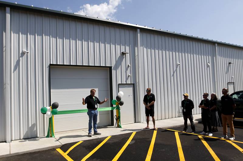 Oregonix Farms CEO David Schwimmer speaks as Oregonix Farms opens its new craft grow facility in Huntley on Friday, July 14, 2023. During the grand opening guests were able to tour the facility.