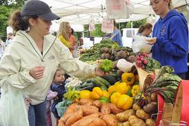 Oswego Country Market open on Sunday 