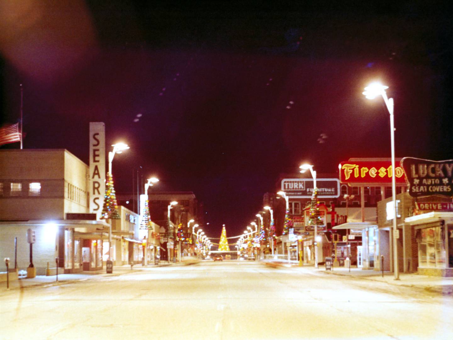 Chicago Street with Joliet Christmas Tree in 1973.