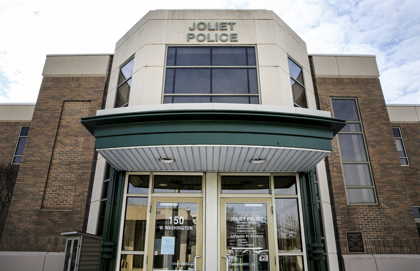 New Joliet chief has personal relationship with top attorney for police union - The Herald-News