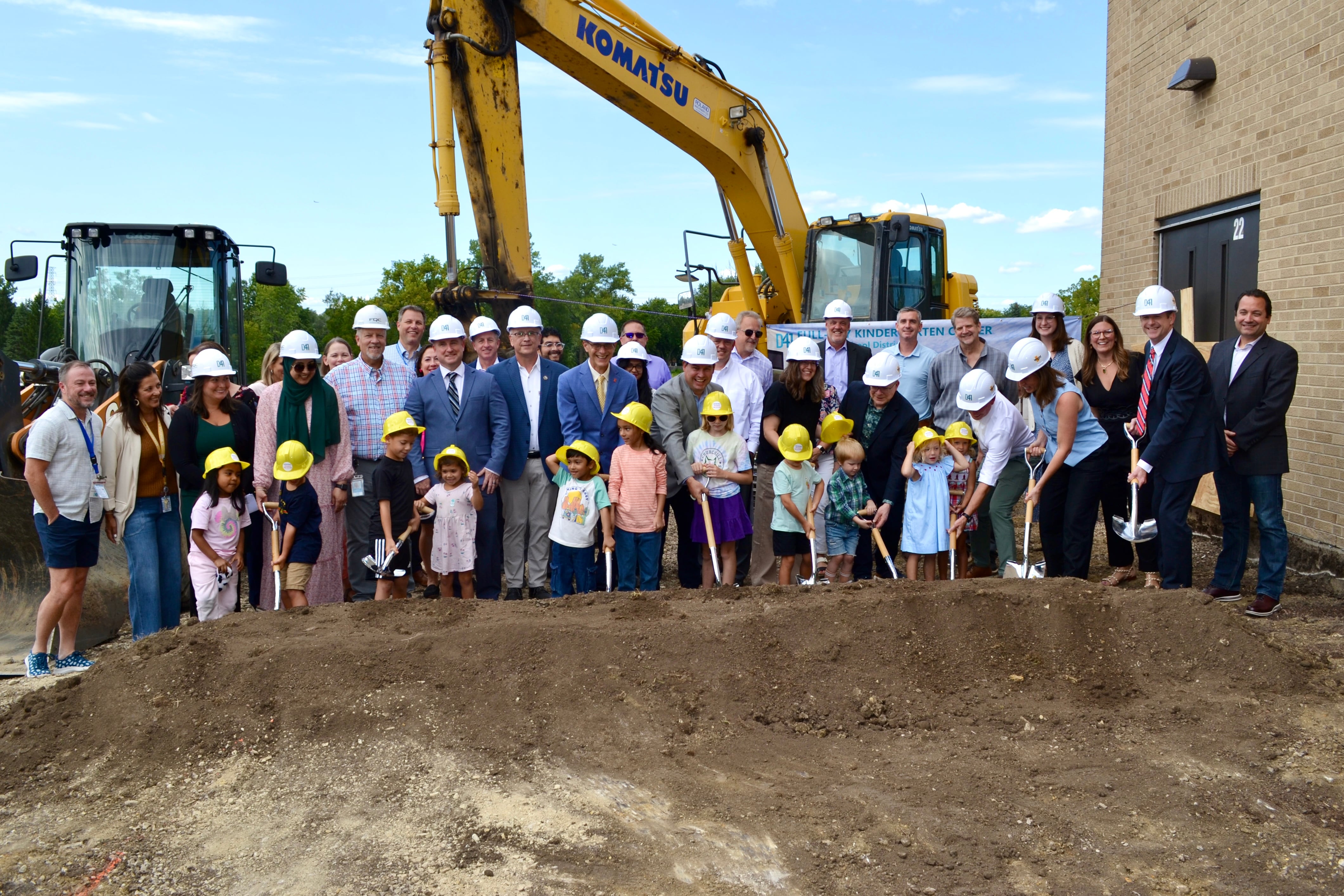 Glen Ellyn District 41 celebrates start of full-day kindergarten project