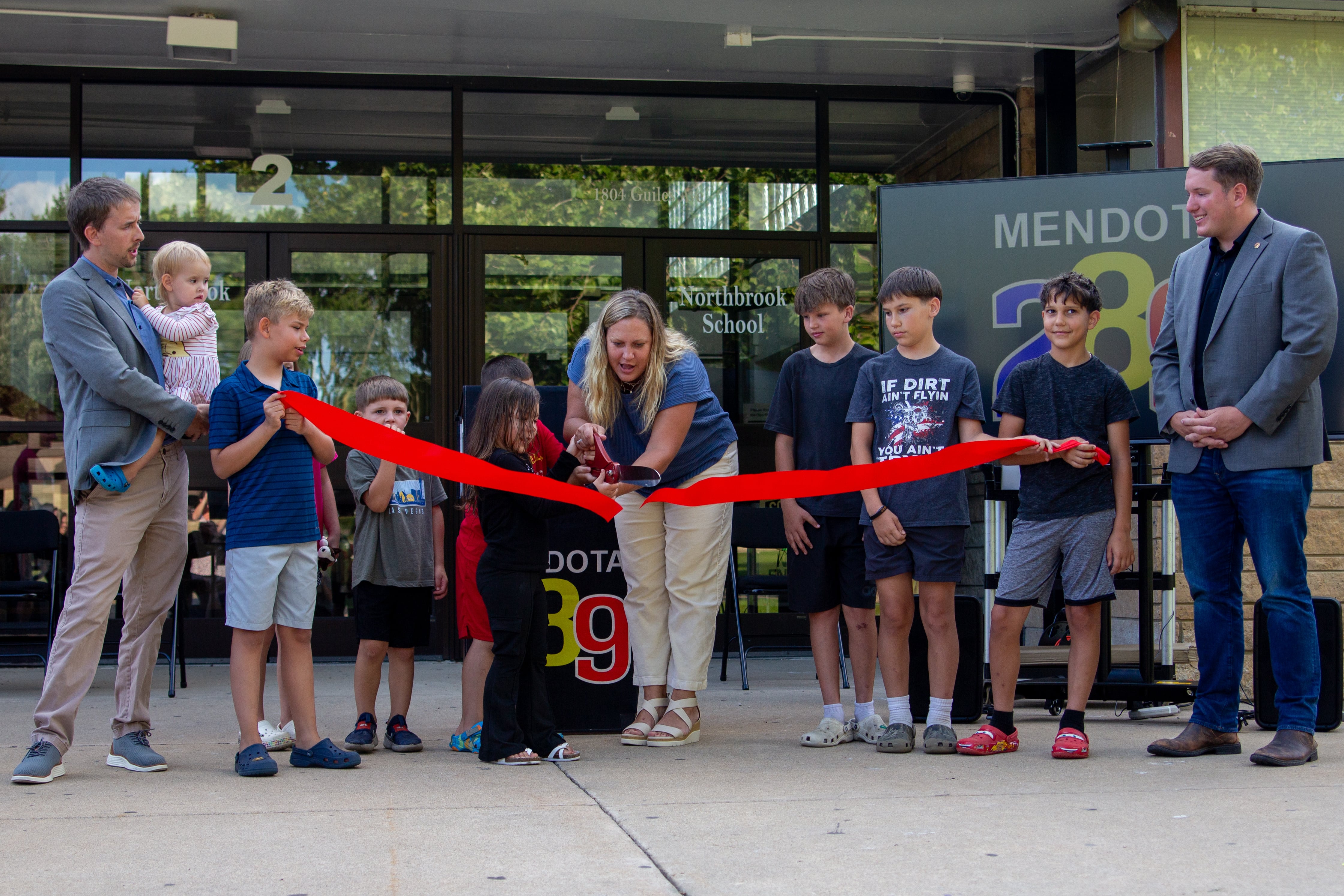 Photos: Mendota Elementary celebrates solar project