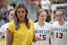 Girls volleyball notes: Huntley coach Karen Naymola earns 500th career victory