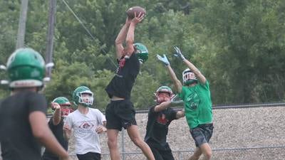 Photos: Seneca hosts L-P in 7-on-7 football 