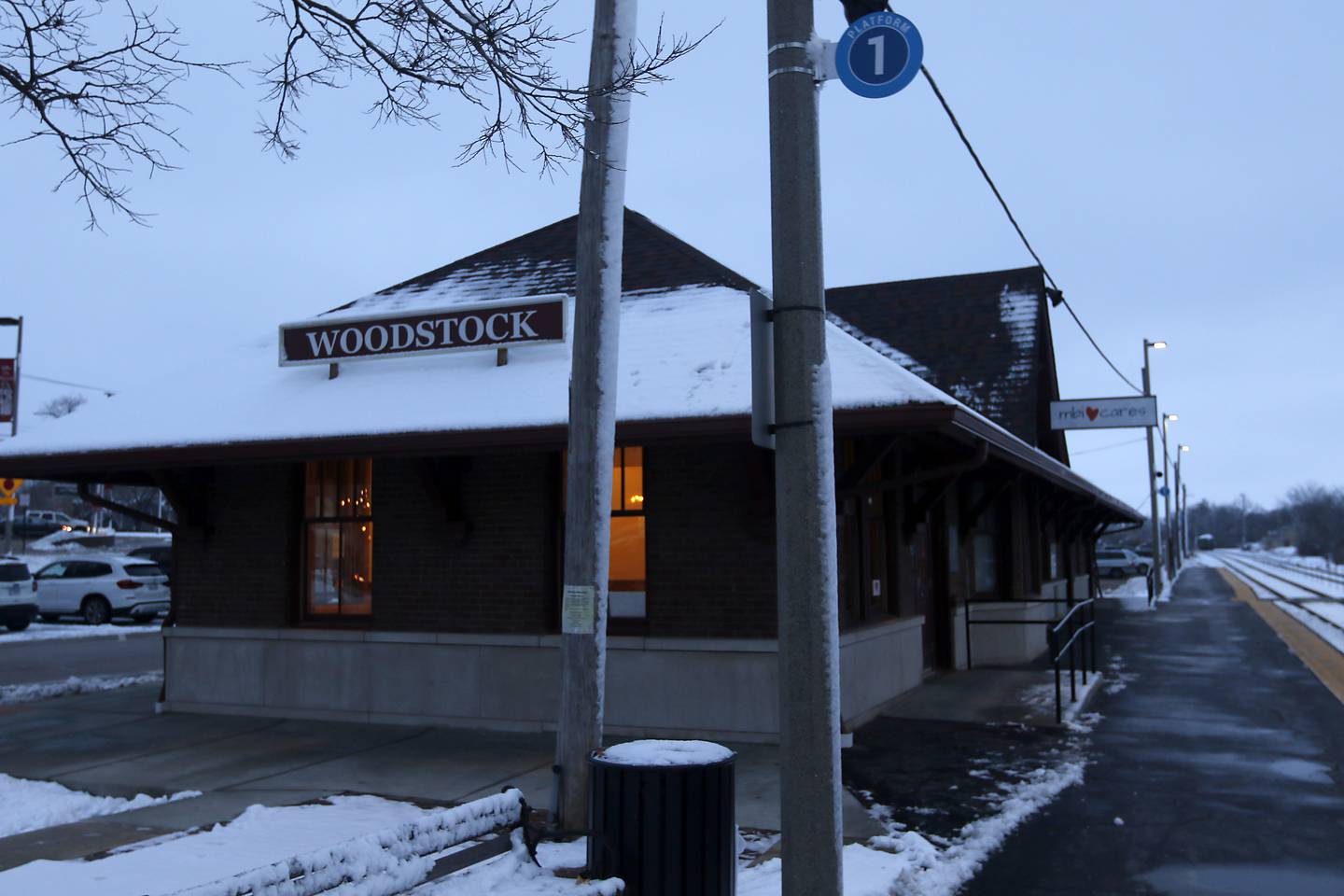 After a group asylum seekers were dropped at the train depot in Woodstock a group of volunteers including Rob Mutert and Tom Wilson of MBI jumped into action to help support them by opening the MBI Community Depot for as a warming stations  and by finding weather appropriate clothing.