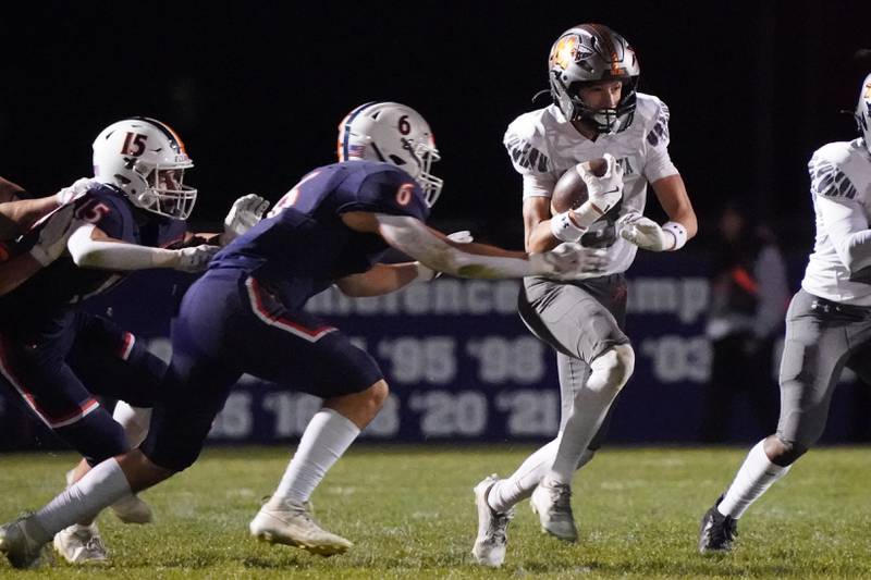 Minooka's Nathan Gonzalez (3) returns a kick-off against Oswego during a football game at Oswego High School on Friday, October 18, 2024.