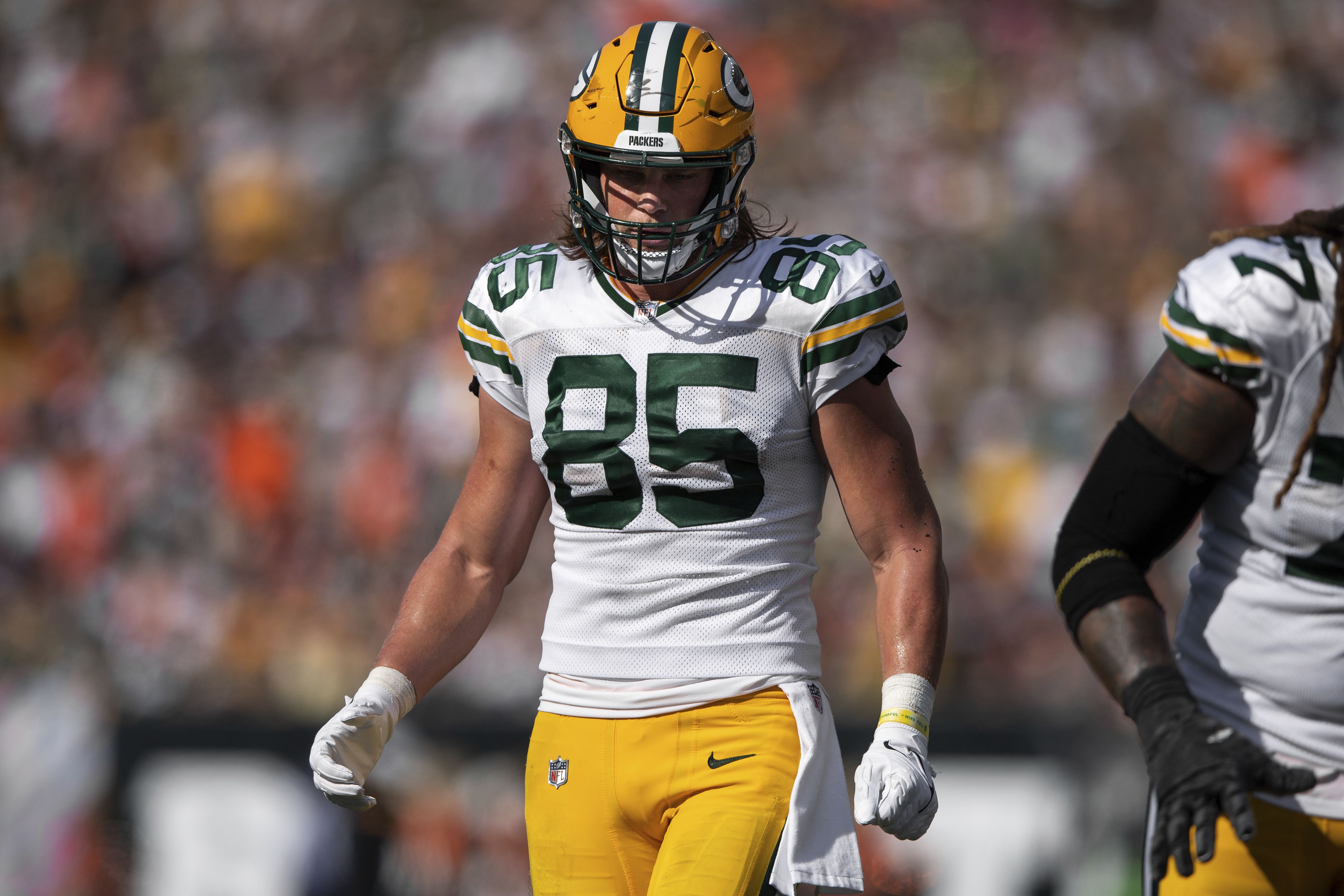 Cole Kmet Chicago Bears Unsigned Makes a Catch in Game vs Green Bay Packers  Photograph