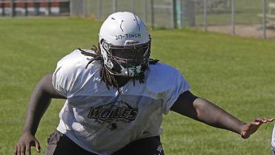 Prairie Ridge DL Gavin Tinch drawing plenty of NCAA Division-I attention heading into senior year