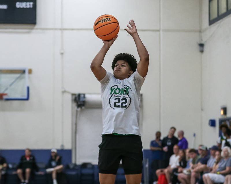 York's Danny Libert shoots a jump shot at the Riverside-Brookfield Summer Shootout basketball tournament. June 22, 2024.