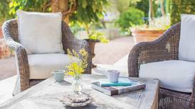 Learn the right ways to clean lawn and patio furniture