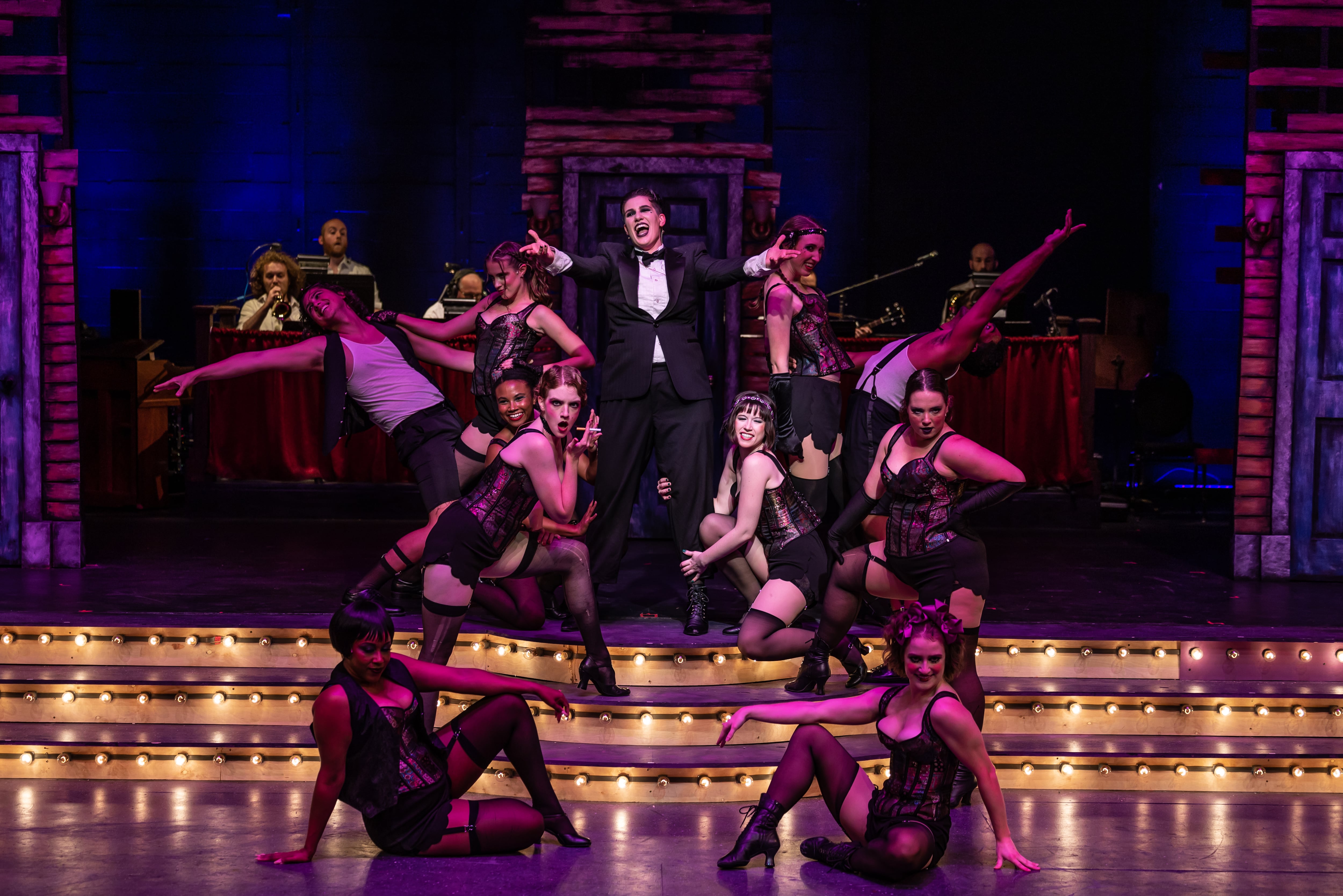 Review: ‘Cabaret’ musical enthralls at Metropolis in Arlington Heights