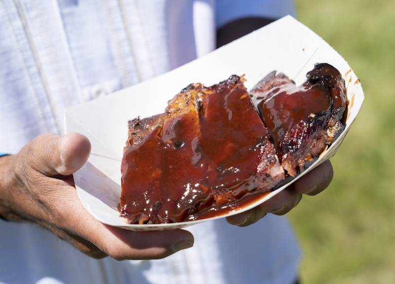 Photos Lake in the Hills Rotary Rockin' Ribfest Shaw Local