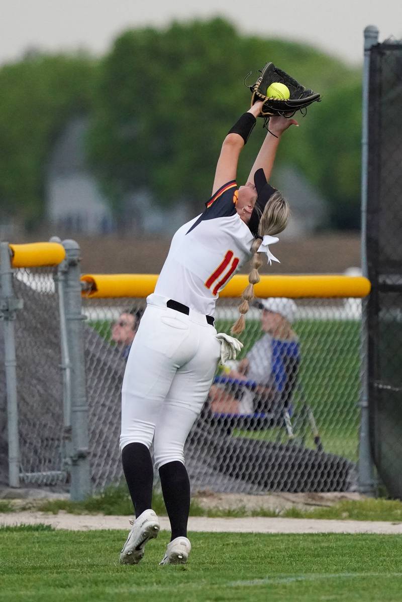 Batavia’s Jordan VanderLuitgar (11) makes a catch for an out against Geneva during a softball game at Batavia High School on Wednesday, May 8, 2024.