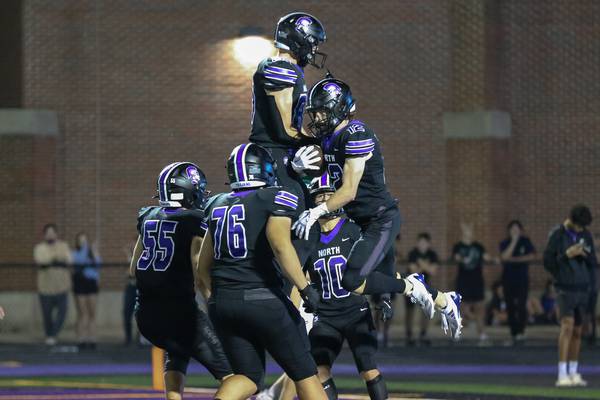 Downers Grove North dominant again in 42-7 smashing of Glenbard West