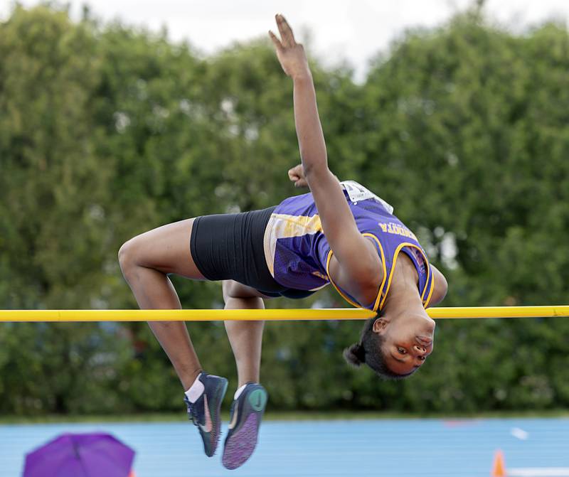 Mendota’s Mariyah Elam clears the bar in the 2A high jump Saturday, May 18, 2024 at the IHSA girls state track meet in Charleston.